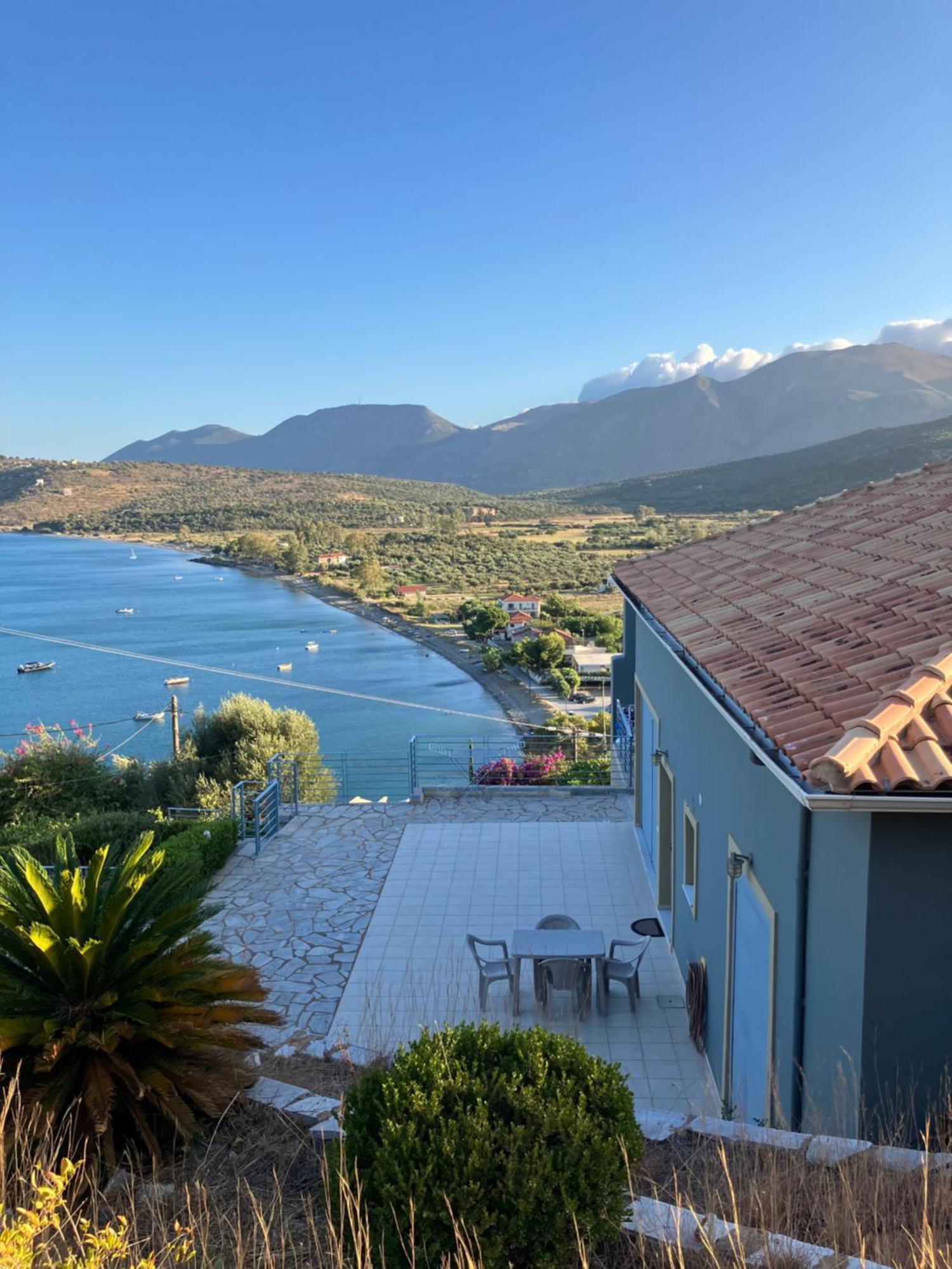 Villa Ageranos Seaview House Kamáres Exterior foto